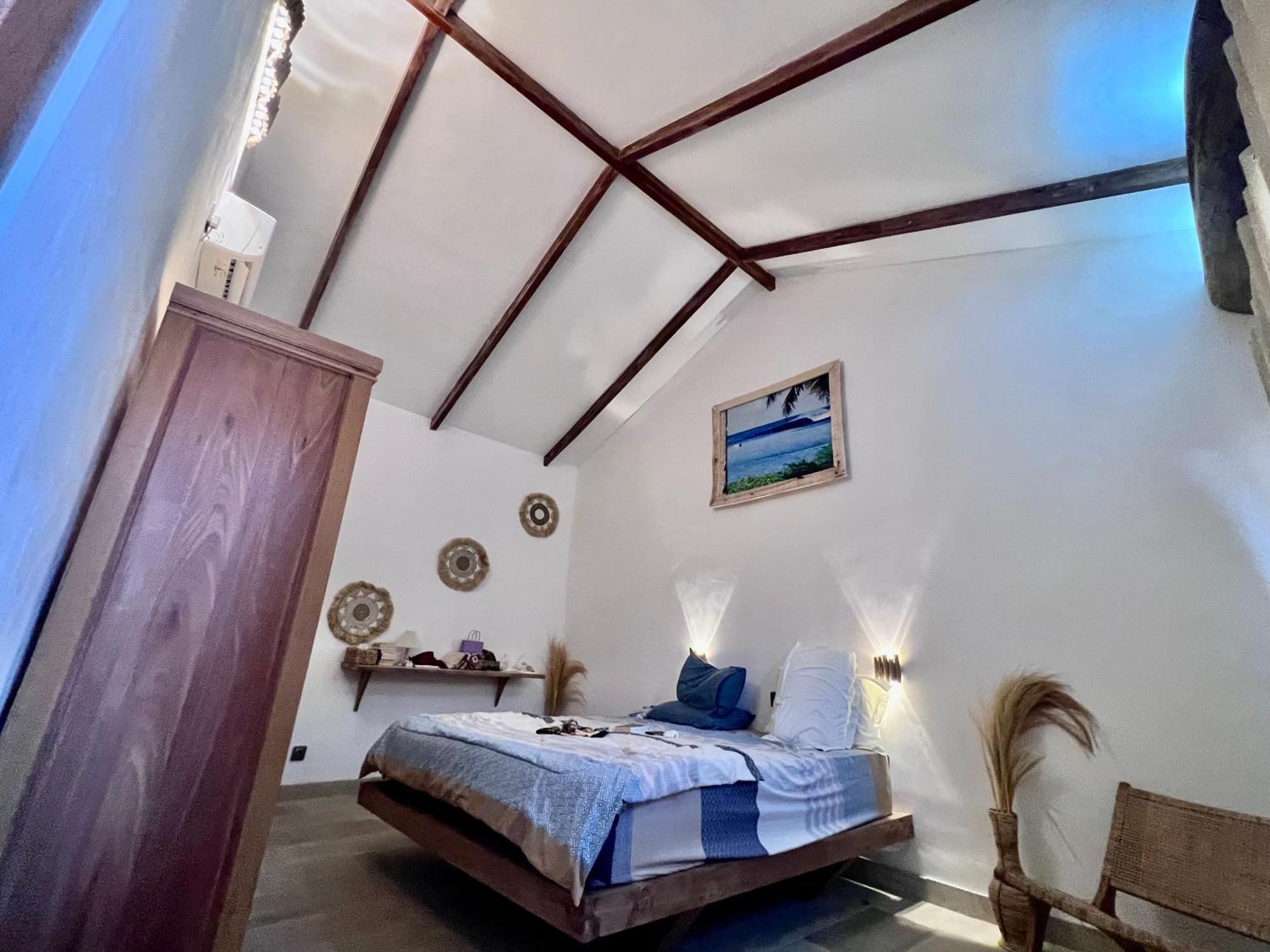 فندق Lances Right Surfhouse Katiet المظهر الخارجي الصورة